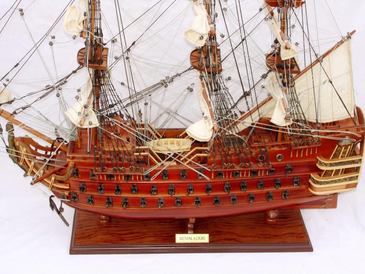 2093-12434-Royal-Louis-Ship-Model