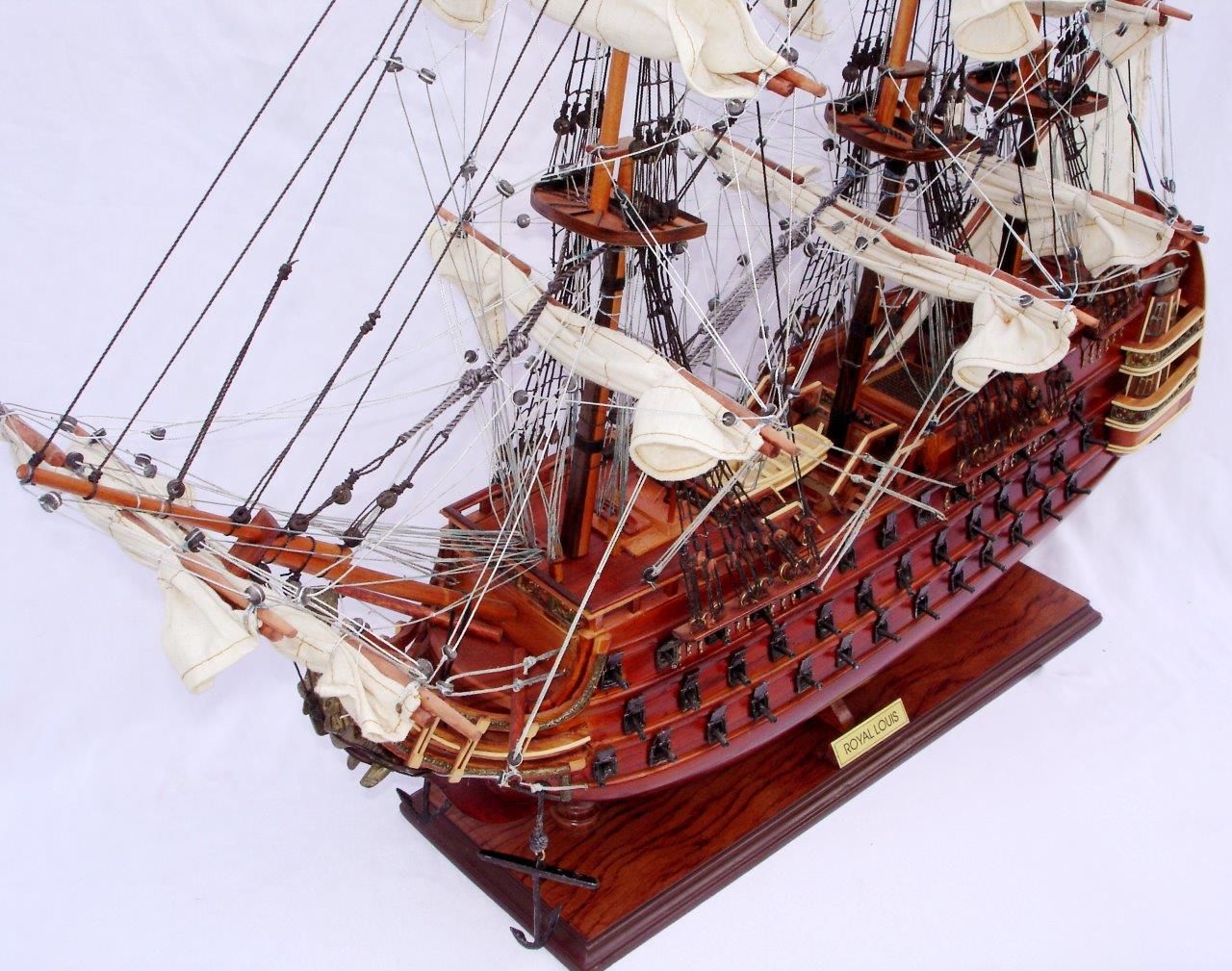 2093-12437-Royal-Louis-Ship-Model