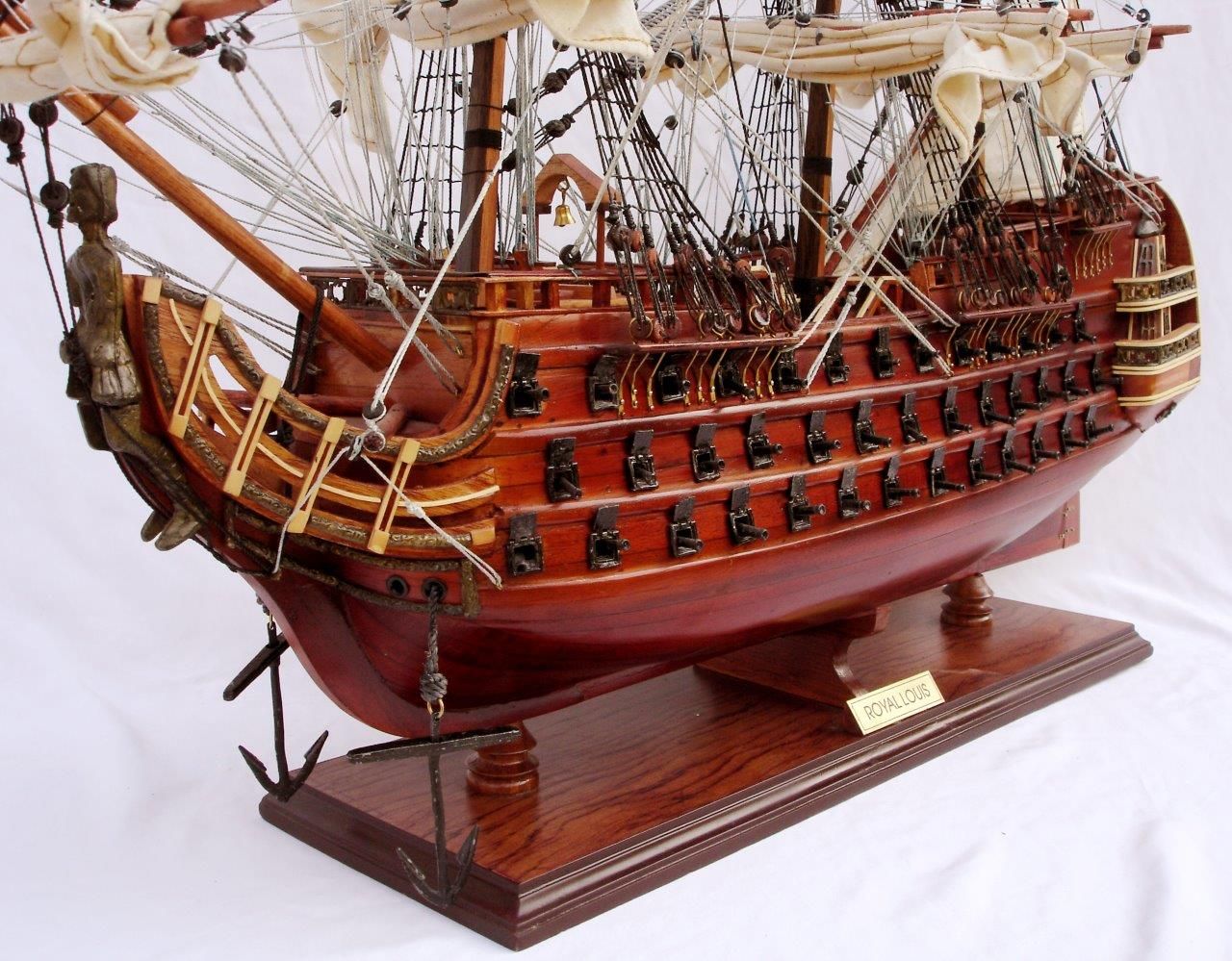 2093-12439-Royal-Louis-Ship-Model