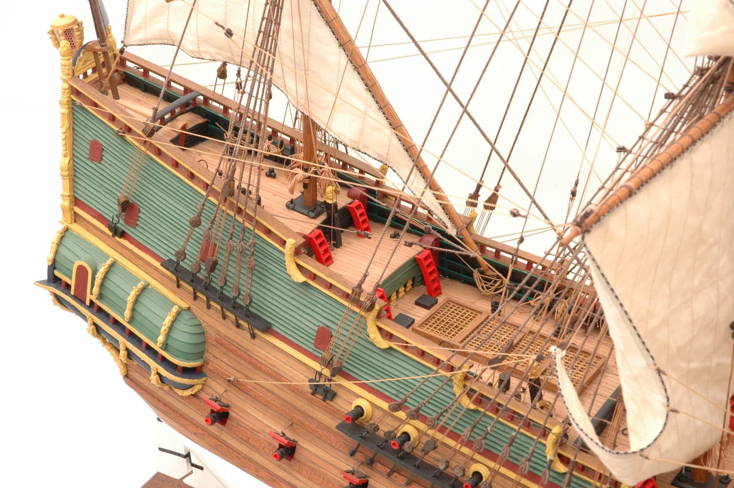 228-6948-Batavia-model-ship-Premier-Range