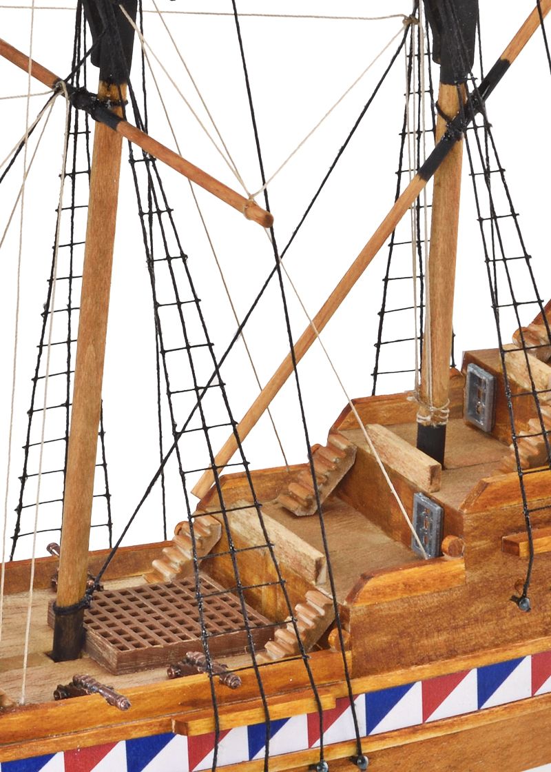 2509-14267-Elizabethan-Galleon-Model-Boat-Kit-60002