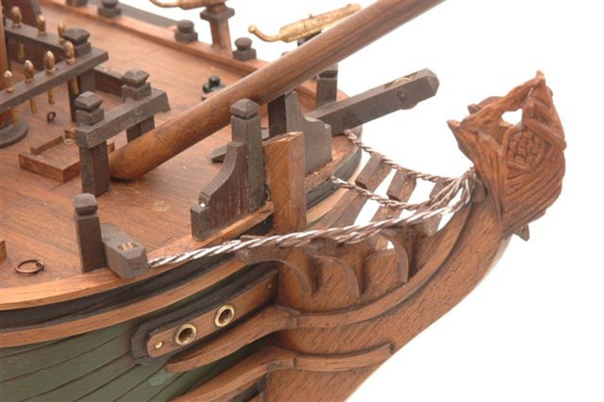 469-7354-HMS-Bounty-Model-Ship-Premier-Range