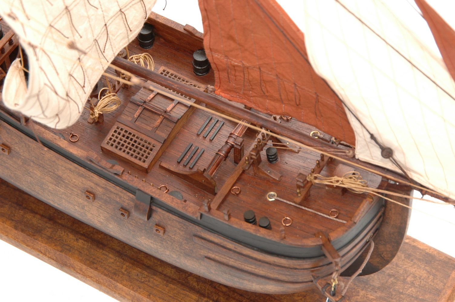 598-7242-Dutch-Herring-Boat-Premier-Range