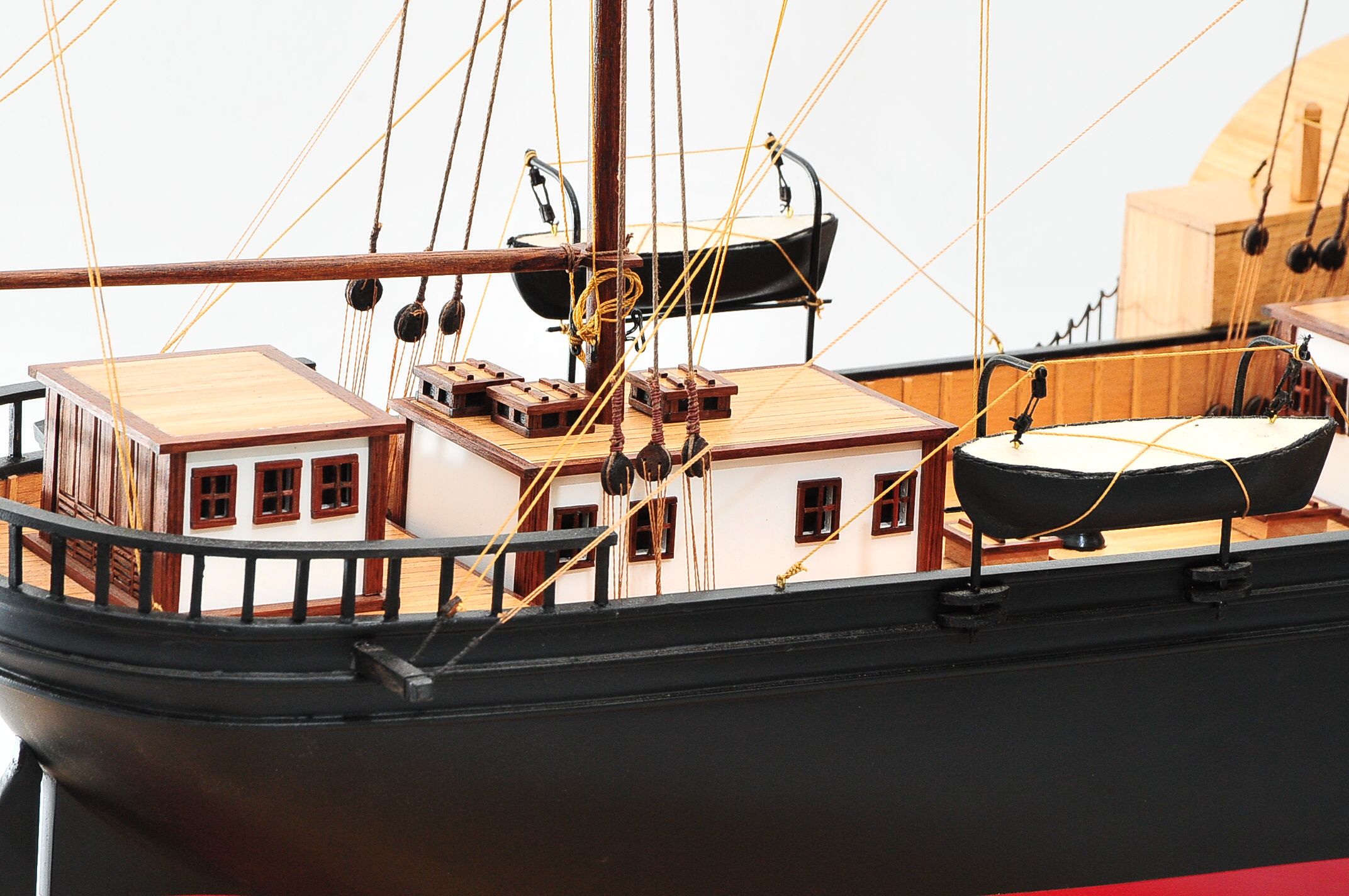 668-8659-California-Model-Ship-Premier-Range