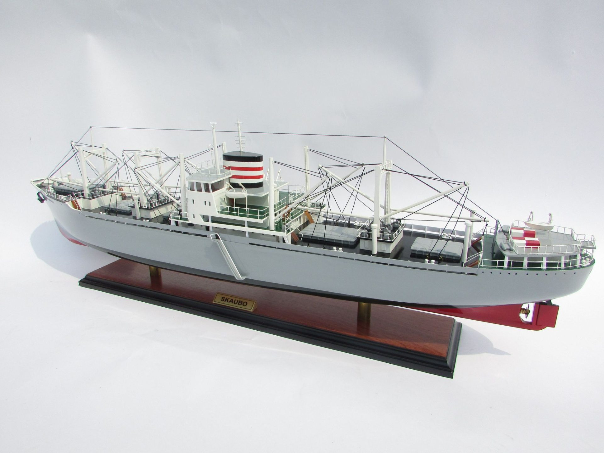Skaubo Detail Display Ship Model - GN