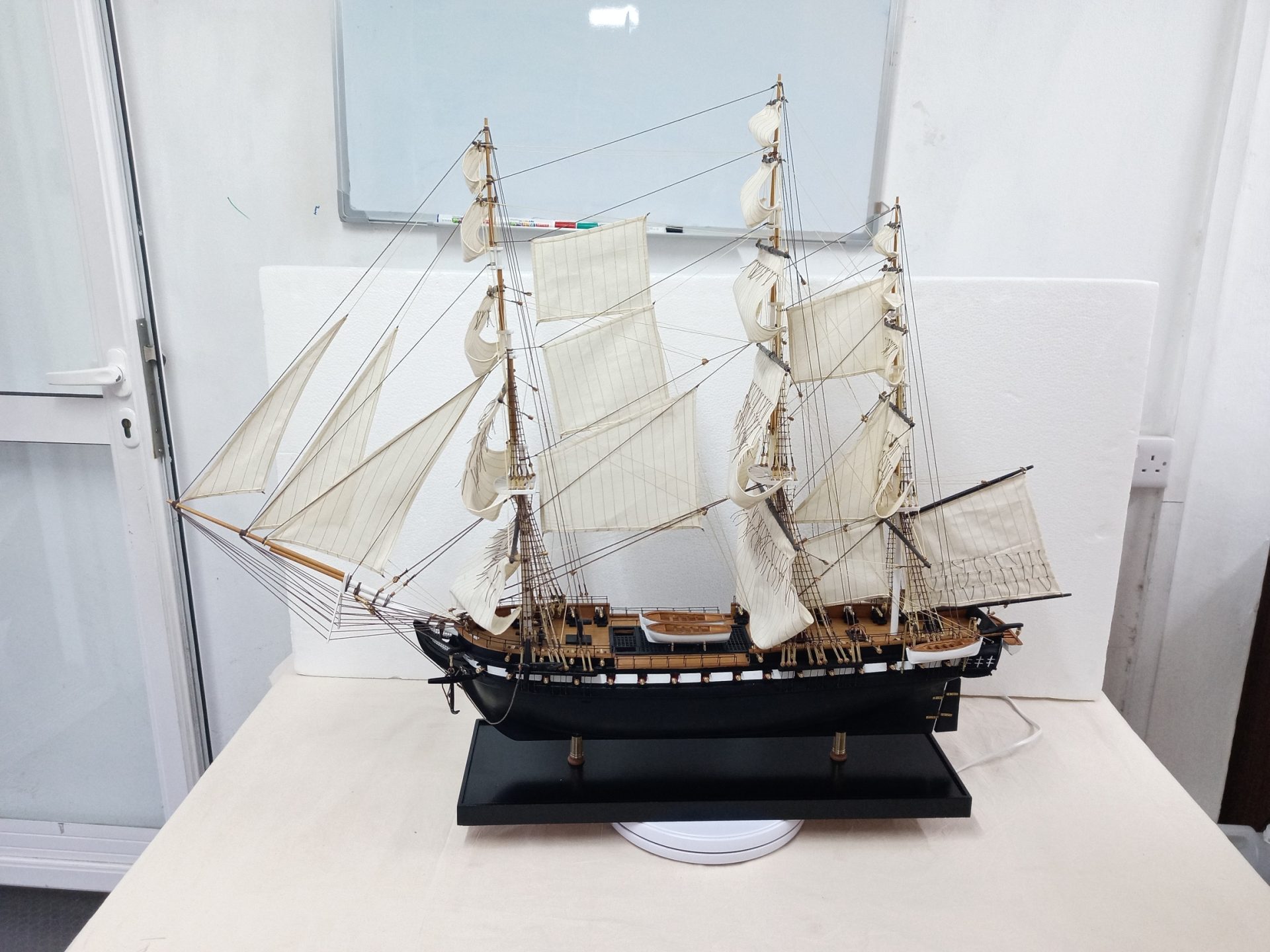 USS Constitution Display Ship Model (Superior Range) - Premier Ship Models