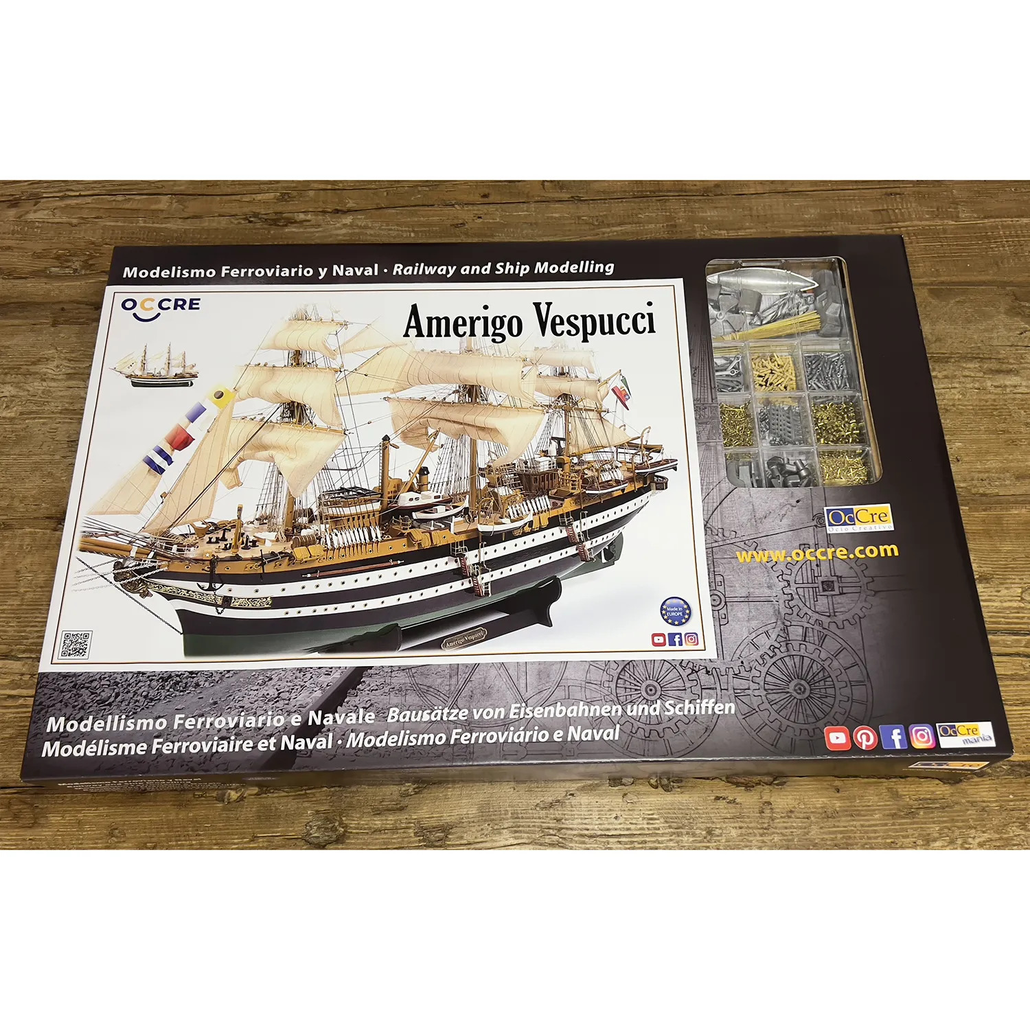 OcCre_Amerigo_Vespucci_Maqueta_de_madera_packagig