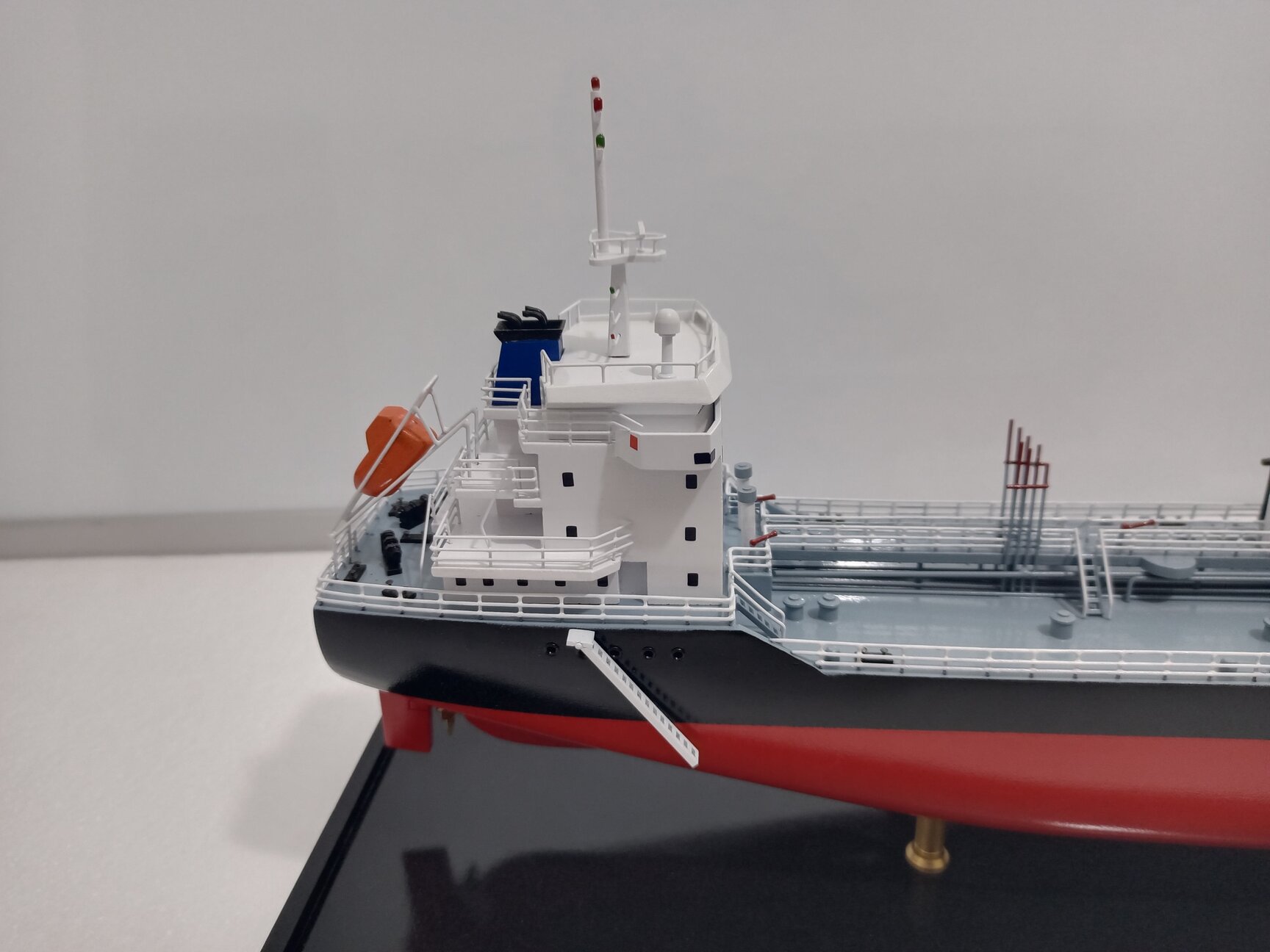 Oil-Tanker-Orkim-Power-10