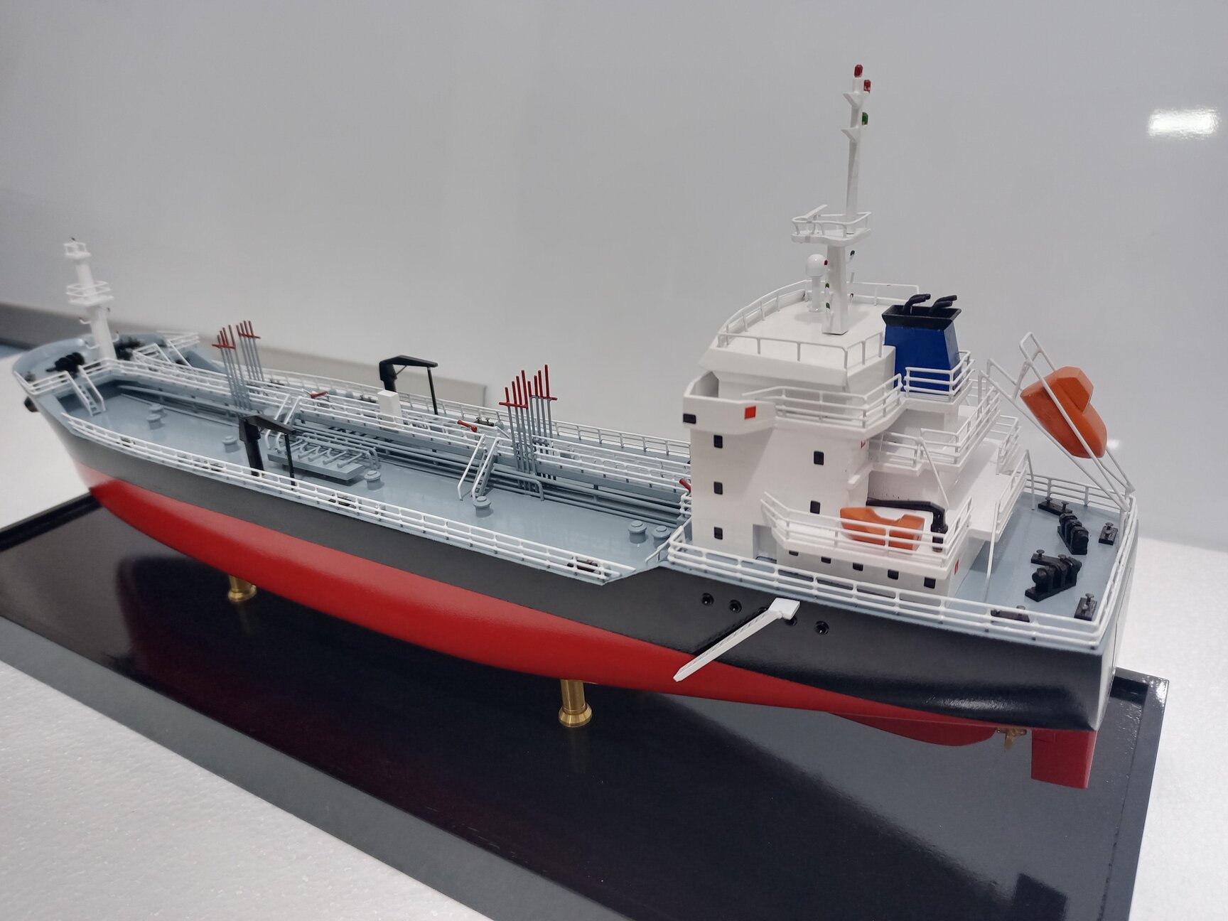 Oil-Tanker-Orkim-Power-2