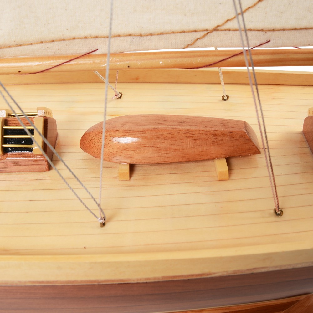 Y047-Shamrock-Medium-Sailboat-Model-L03