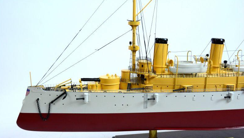 1510-8885-USS-Olympia-Battle-Cruiser-Standard-Range