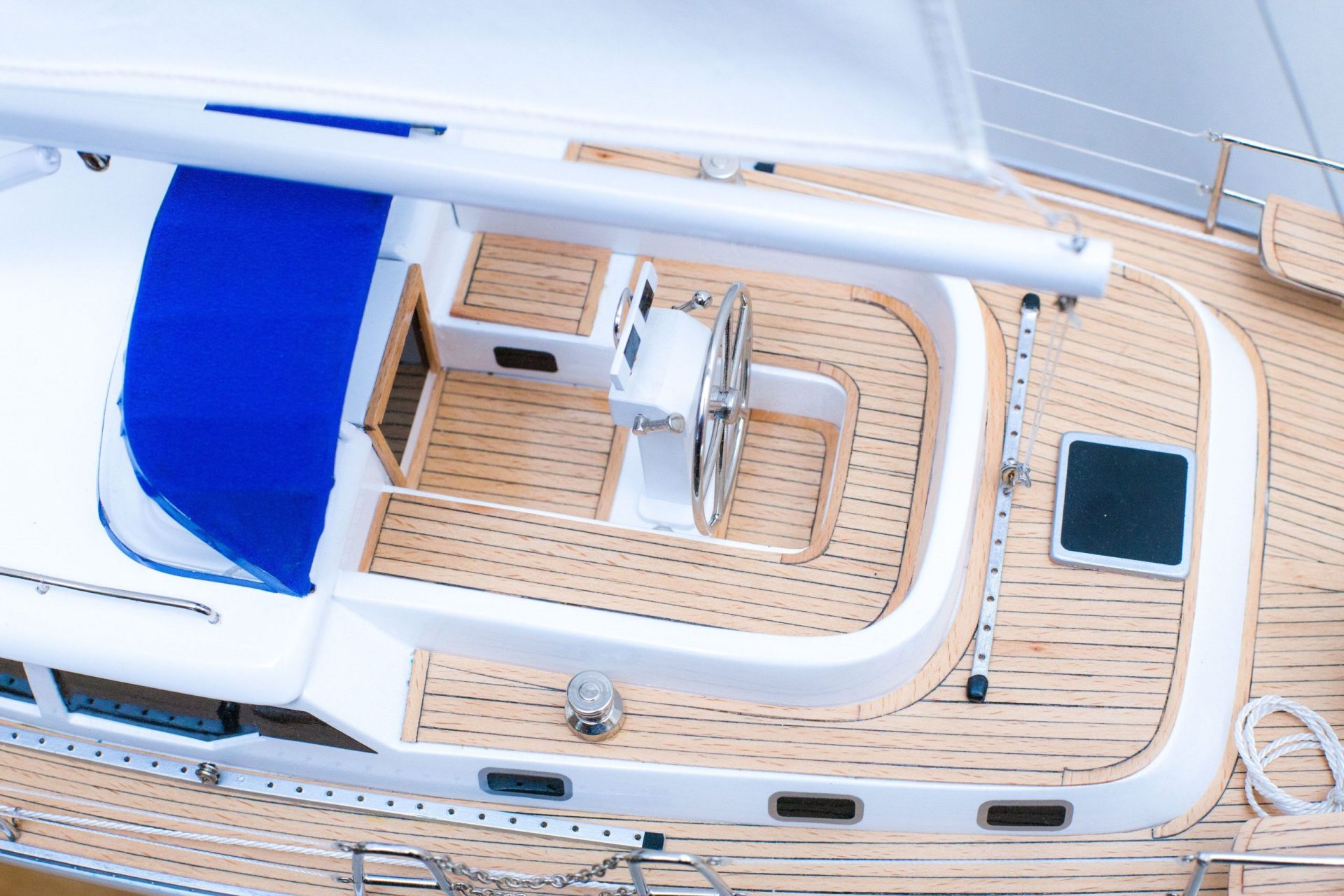 1777-9968-Oyster-45-Sailing-Yacht-scaled