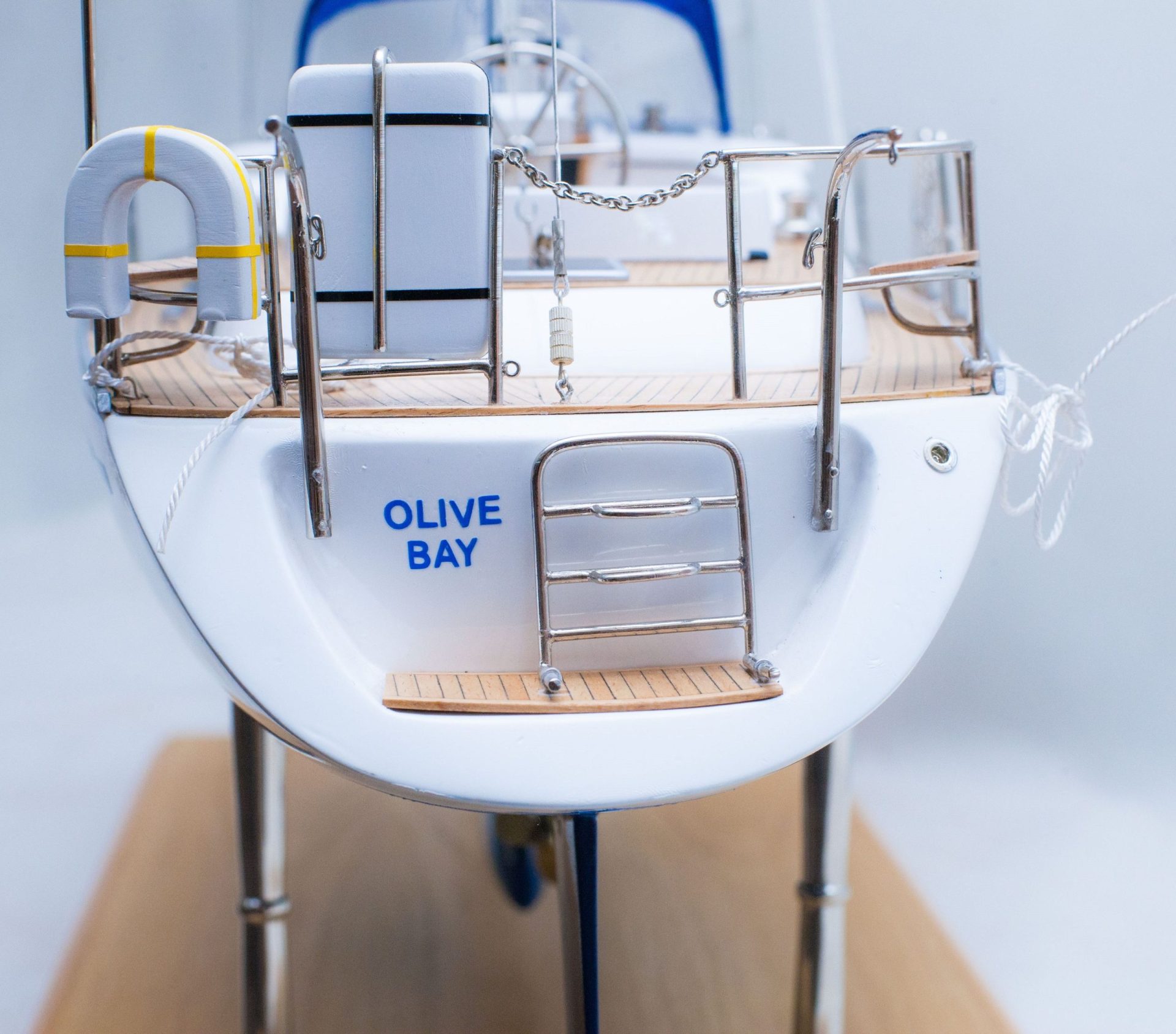 1777-9969-Oyster-45-Sailing-Yacht-scaled