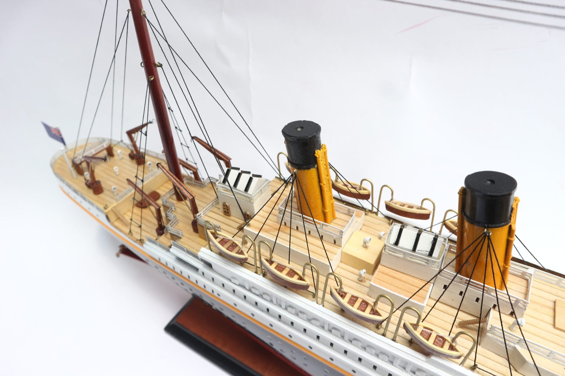 CS0003P-80-RMS-TITANIC-PAINTED-16-min-1-scaled
