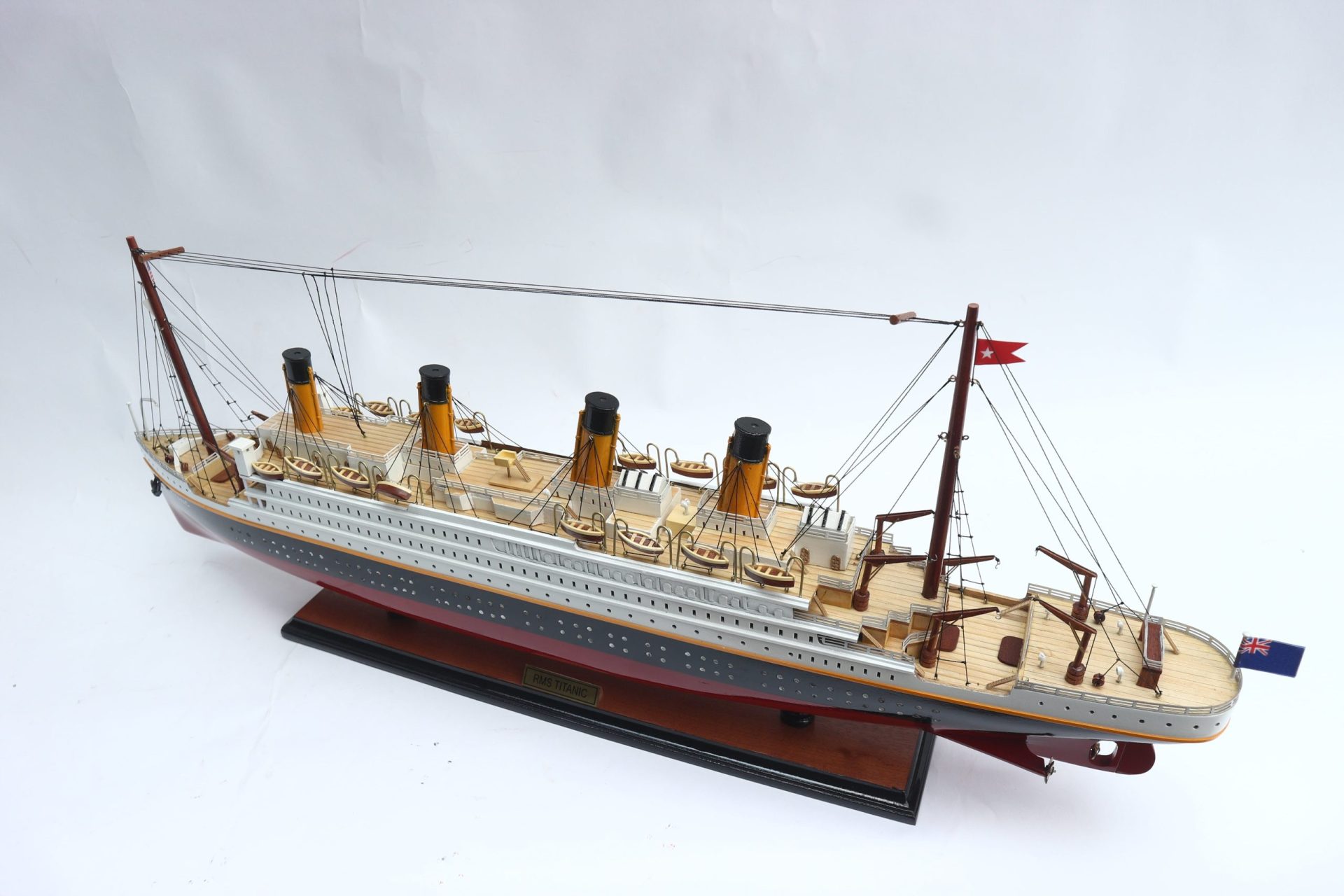 CS0003P-80-RMS-TITANIC-PAINTED-6-min-1-scaled