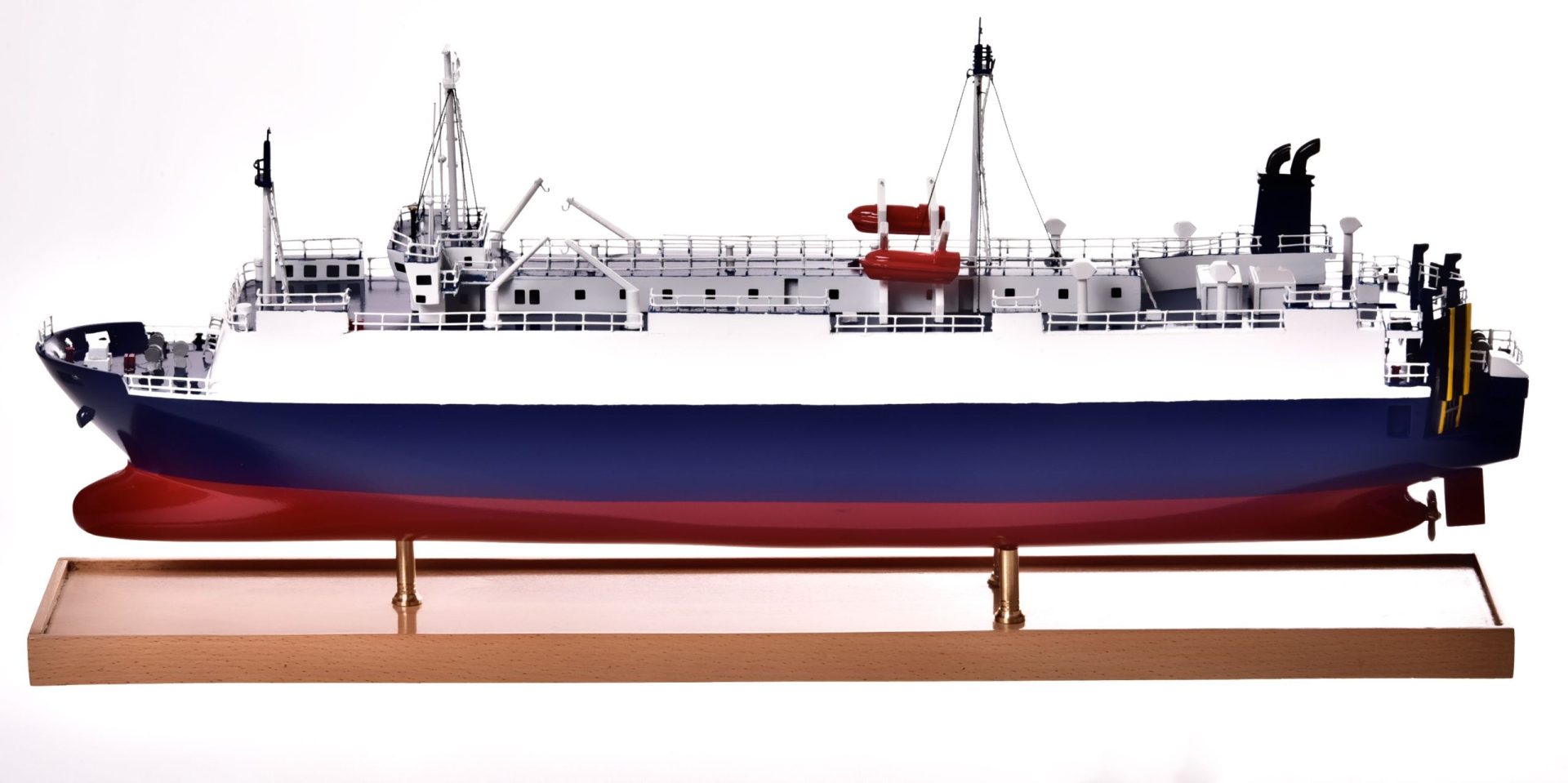 Single Eagle Display Ship Model - Premier Ship Models