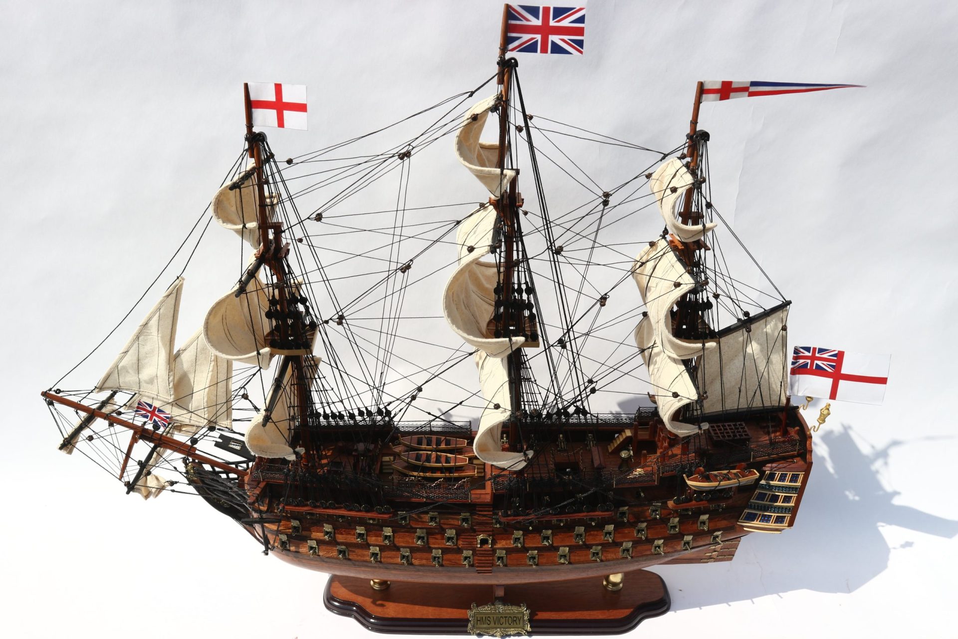 HMS Victory Display Ship Model (Standard Range) - GN