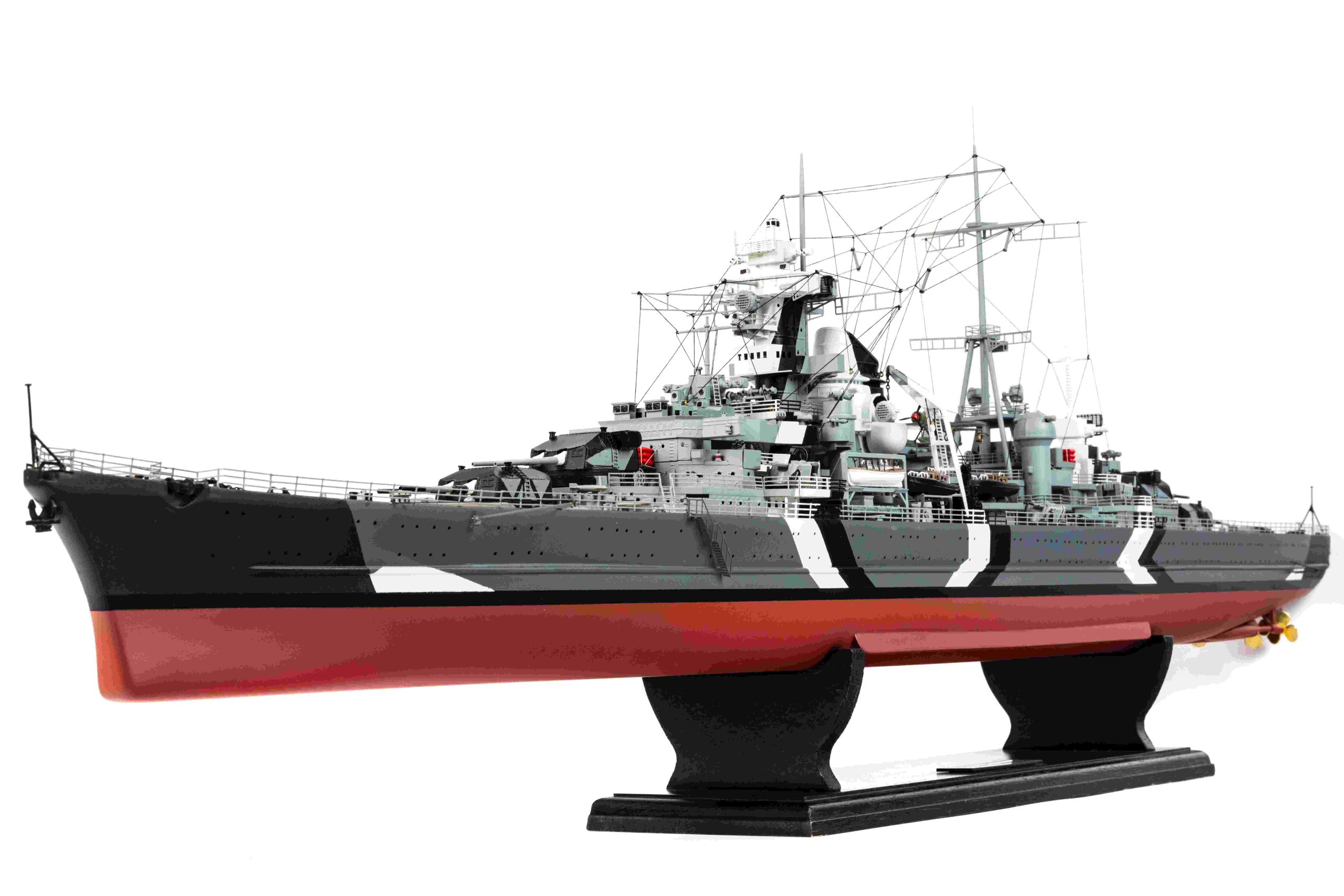 OcCre-Maqueta_de-madera_barco_prinz_eugen_1_200_lateral_fondo_blanco-1-scaled