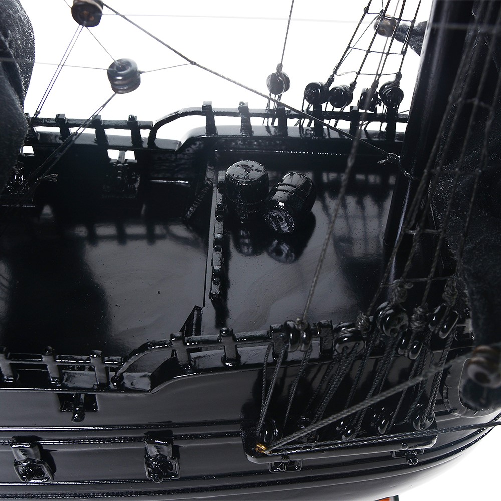 T358-Black-Pearl-Pirate-Ship-Small-L05