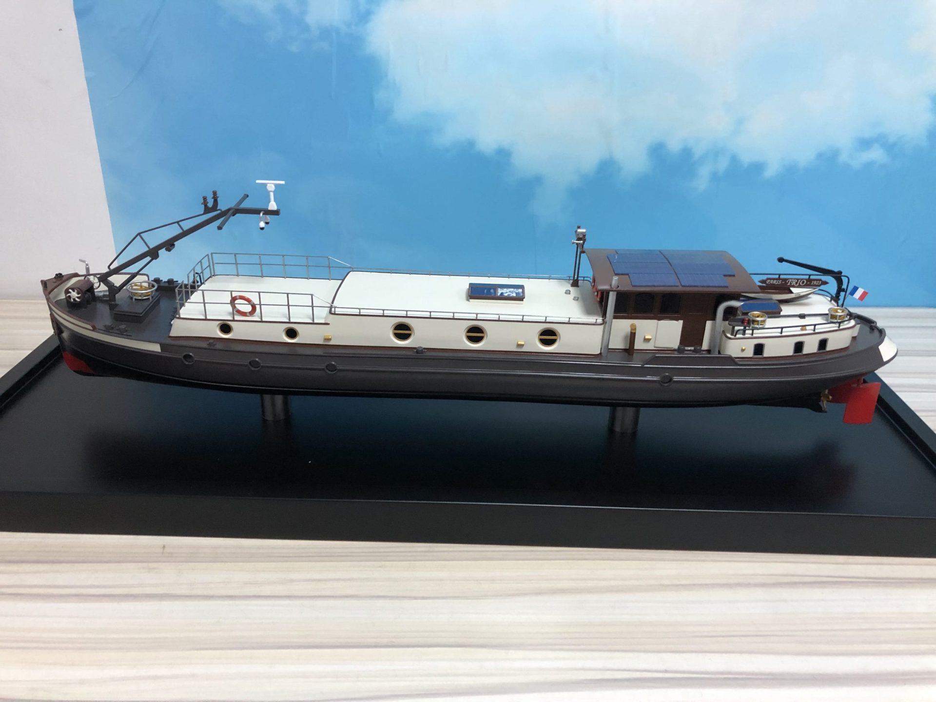 Trio Display Ship Model - BM