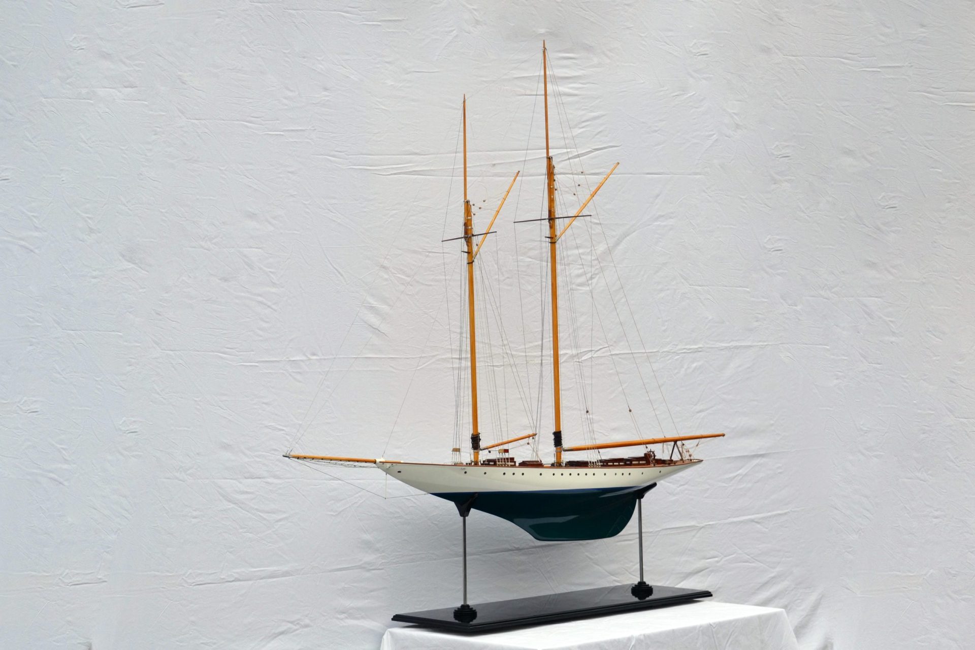 YACHT_ELENA_5compressed-scaled
