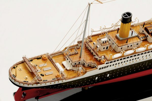Titanic Ship Model (Superior Range) - PSM