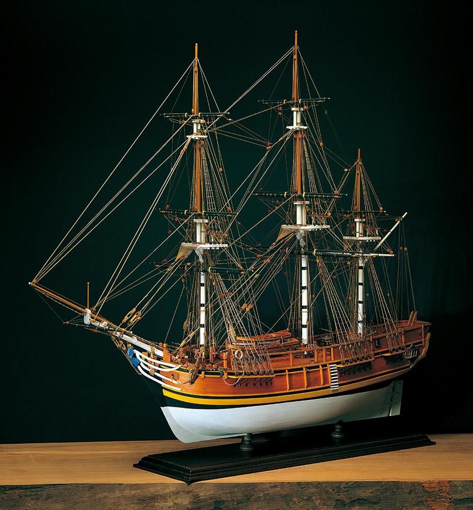 HMS Bounty Model Boat Kit Scale 1 to 60 - Amati (1432)