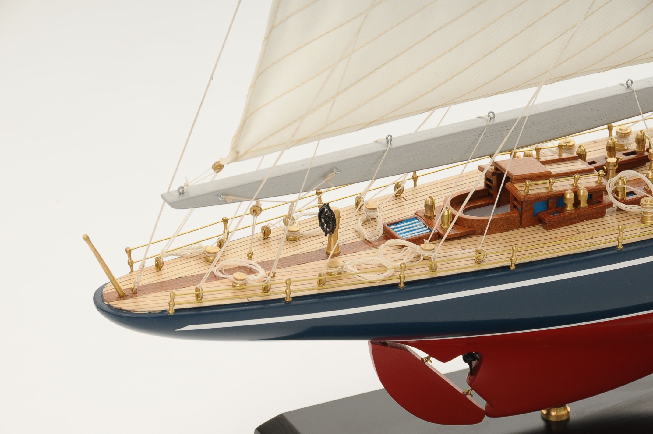 model yacht pictures