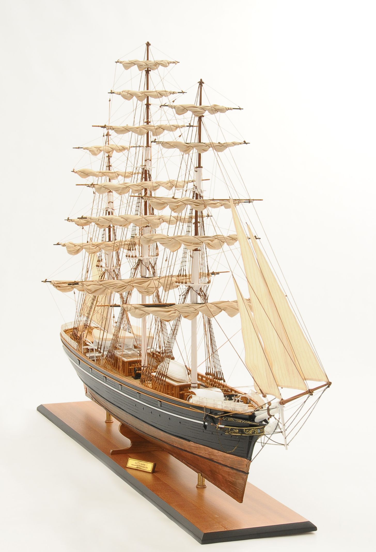Cutty Sark model ship,premier range,handcrafted,wooden,ready made,tall