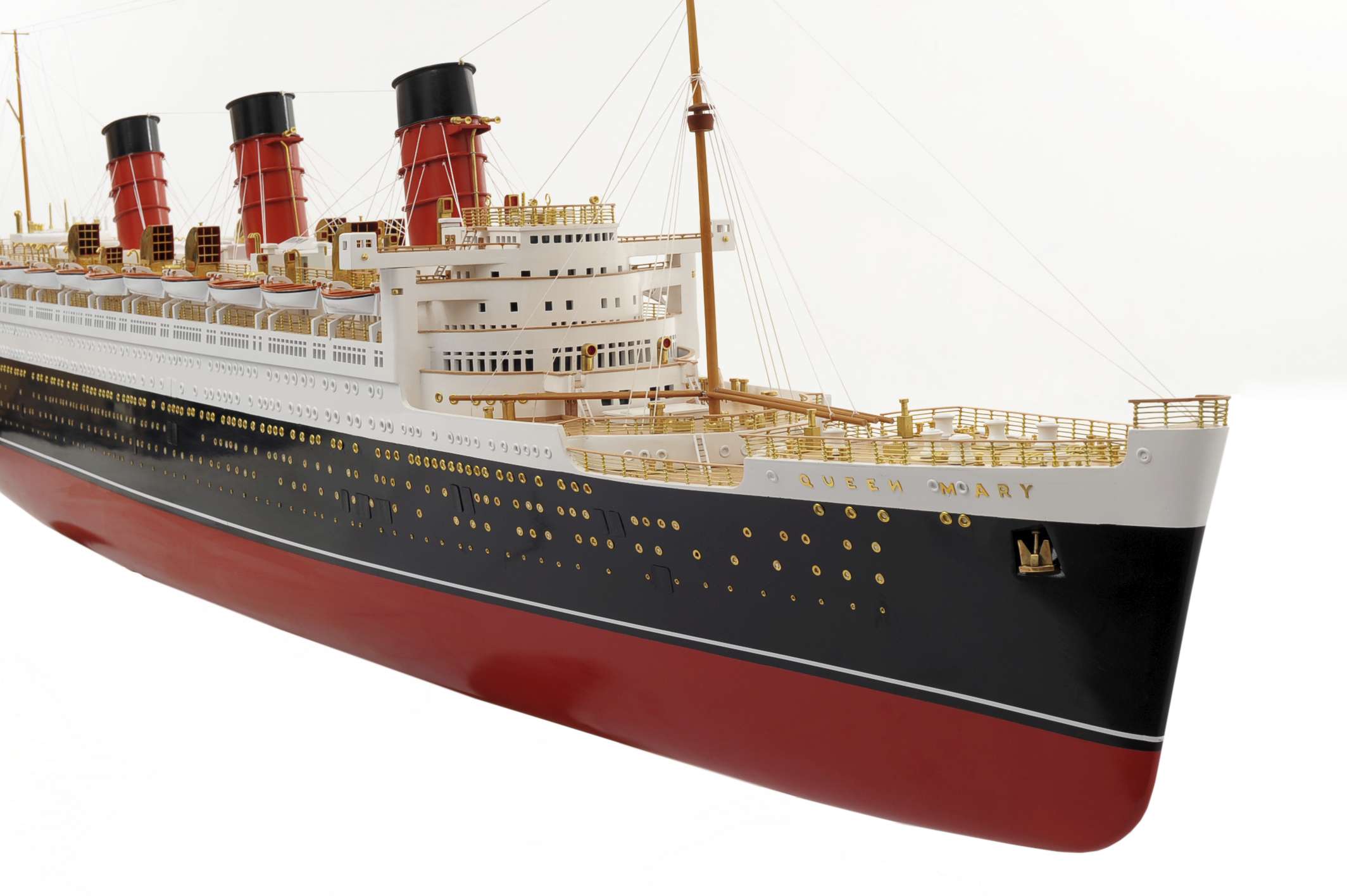 RMS Queen Mary Model,handcrafted ,ready made,wooden