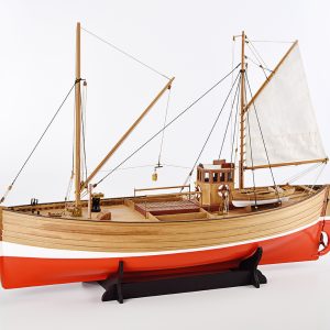 Fifie Scottish Fishing Vessel Model Boat Kit (Amati 1300/09)