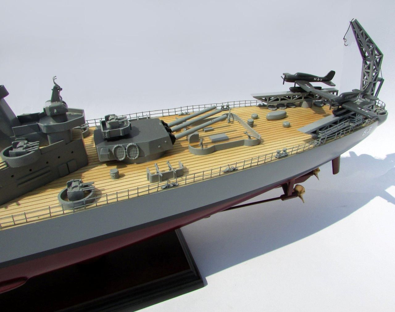 USS Missouri Model Boat - GN