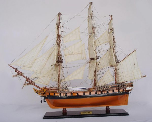 HMS Essex Model Ship - GN