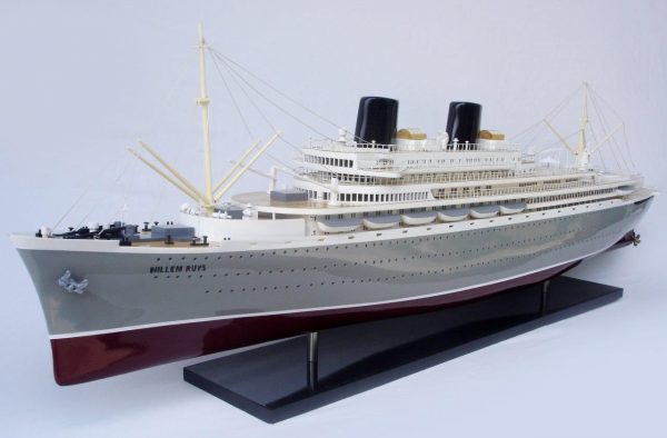 MS Willem Ruys Ship Model - GN