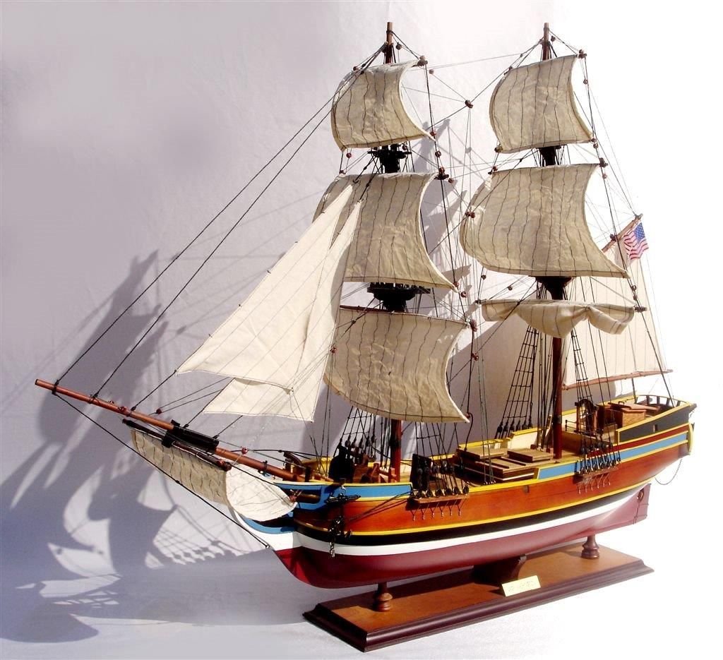 Lady Washington Model Boat - GN