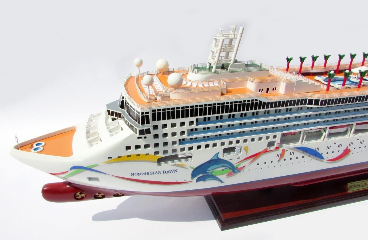 Norwegian Dawn with Dolphin Artwork - GN