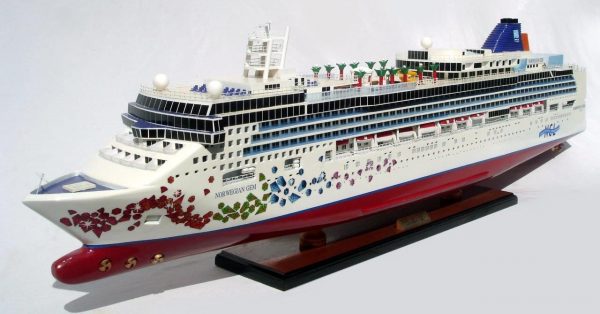 Norwegian Gem Ship Model - GN