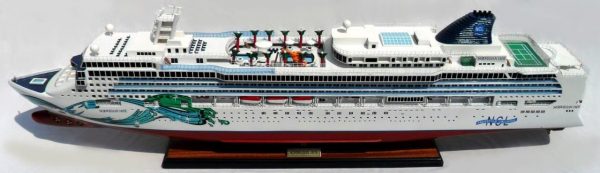 Norwegian Jade Wooden Model Ship - GN