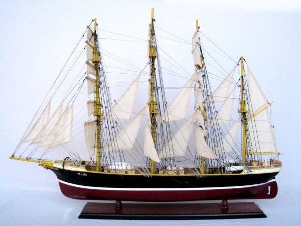 Parma Wooden Model Ship - GN