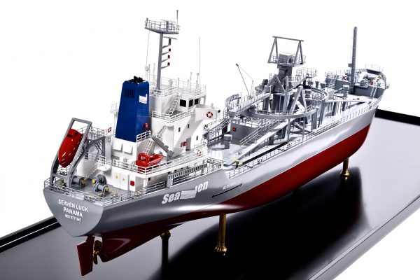 Seaven Luck Model Ship