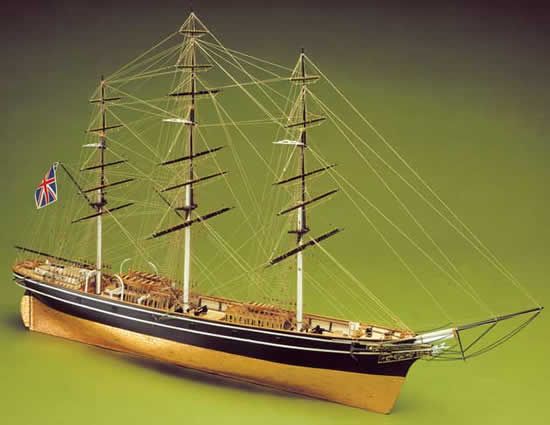 Cutty Sark Model Ship Kit - Sergal (789)