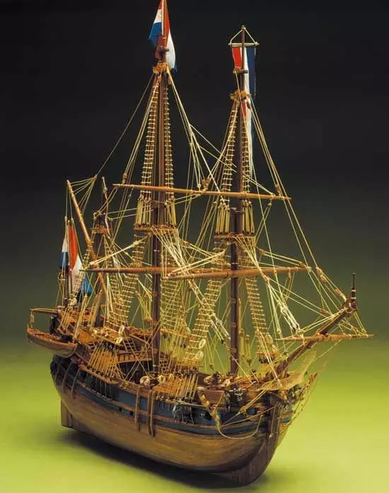 Dutch Whaler Ship Model Kit - Sergal (790)