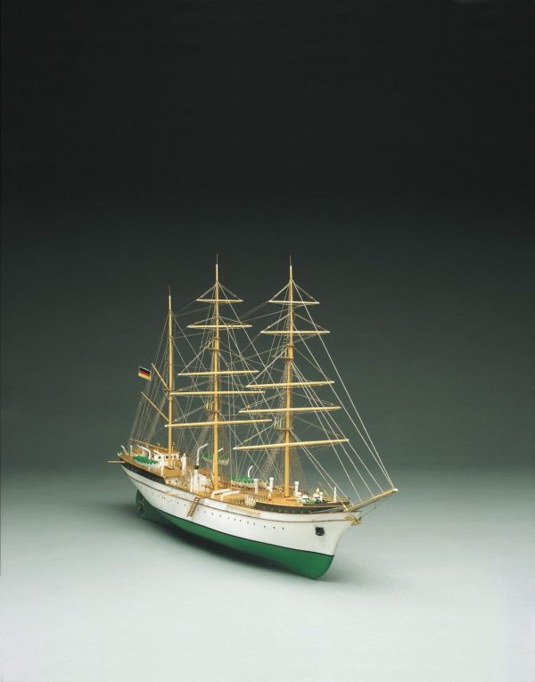 Gorch Fock Model Ship Kit - Mantua Models (754)