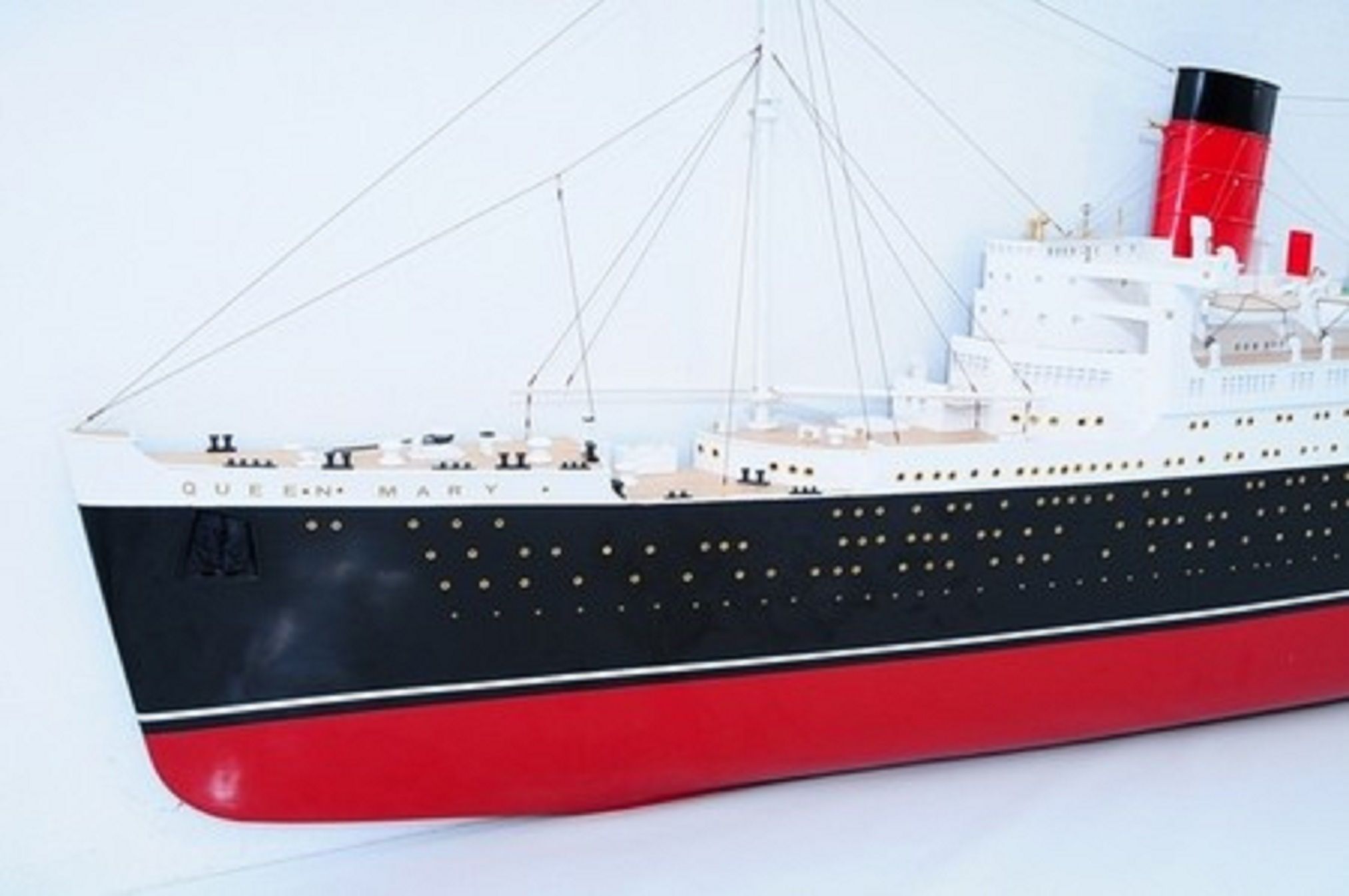 RMS Queen Mary Half Model