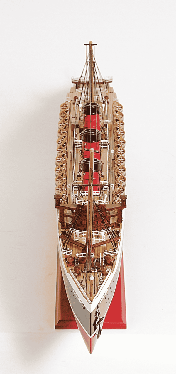 Queen Mary Model Ship - OMH (C019)