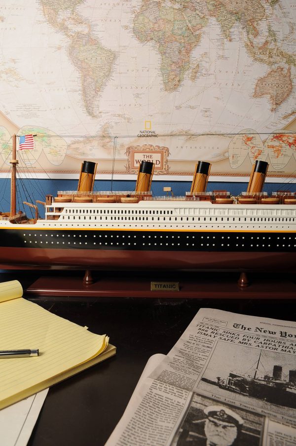 Titanic Painted Model Ship - OMH (C013)