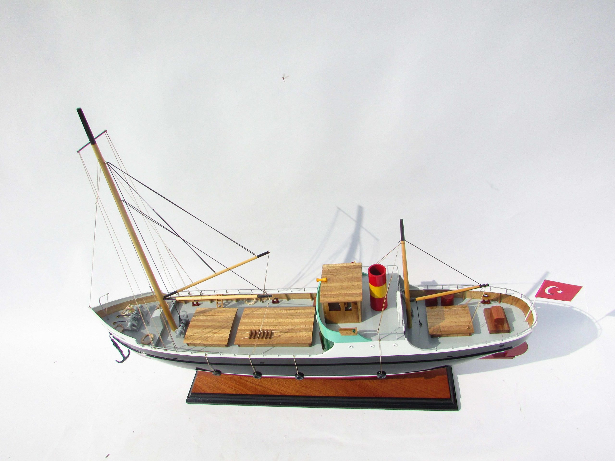 Details about   La Toison D'or Fictional Ship Model in The Comic Story 