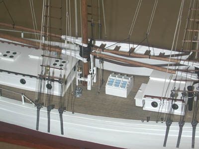 Bowdoin Yacht Model Boat Kit - BlueJacket (KLW128)