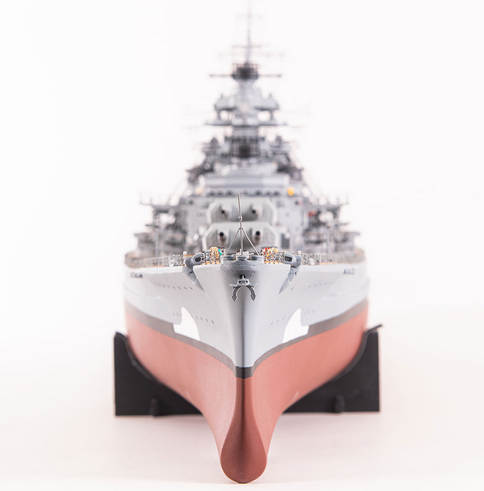 Bismarck Battleship Model Kit - Amati (B1614)