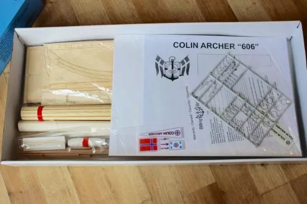Colin Archer Model Boat Kit Scale 1 to 40 - Billing Boats (B606)